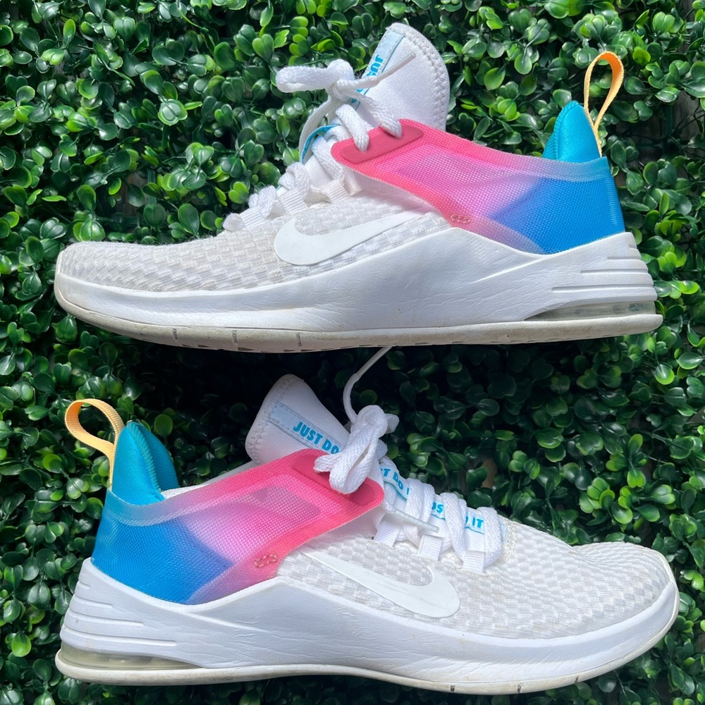 NIKE Air sneakers size 7 white pink / blue